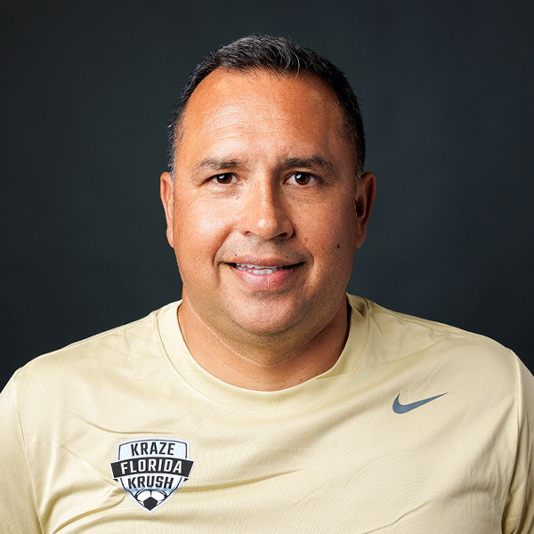 Headshot for Gil  Barbosa